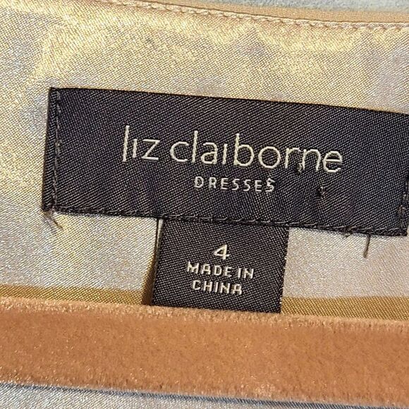 CLiz Claiborne Sz 4 Dressy Criss Cross Blouse - Picture 6 of 10